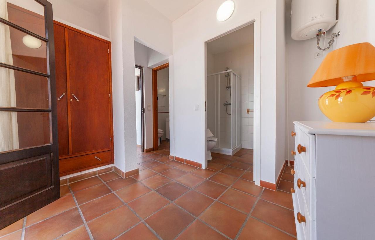 לאגוּ‏ש J - Casa Do Farol Guesthouse מראה חיצוני תמונה